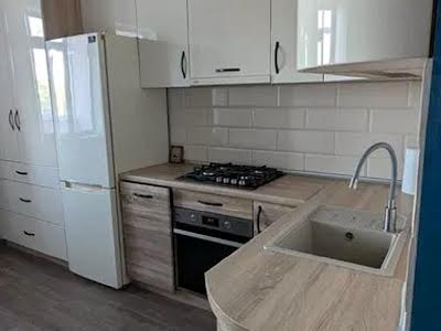 квартира за адресою Перспективна вул., 3