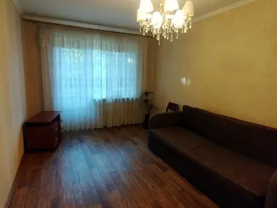 квартира по адресу Космонавтов ул., 8