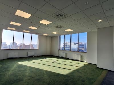 коммерческая по адресу Князей Острожских ул. (Московська), 32