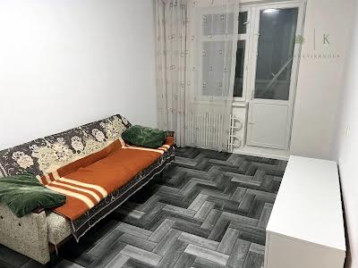 квартира за адресою Золочівська вул., 30/1