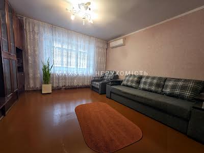 квартира за адресою Холодногірська вул., 49