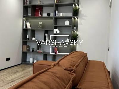 квартира за адресою Олександра Олеся вул., 5