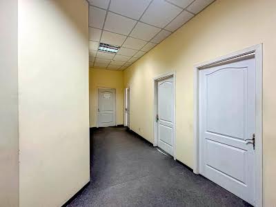 коммерческая по адресу Заводская, 3