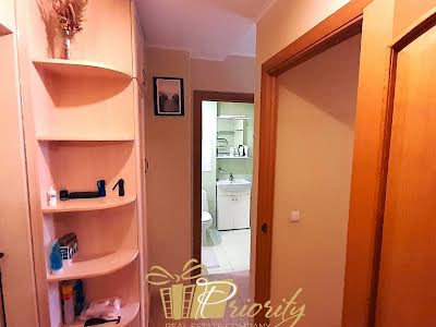 квартира за адресою Зої Гайдай вул., 3-А