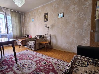 квартира за адресою Левка Лук'яненка вул. (Маршала Тимошенка), 1-Д