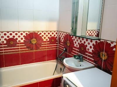квартира за адресою Рональда Рейгана вул., 40