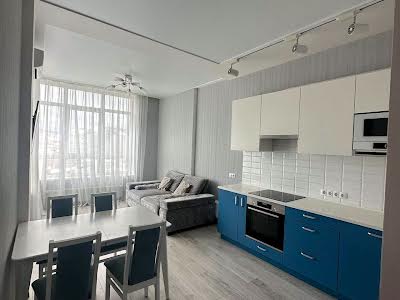 квартира за адресою Джона Маккейна вул. (Івана Кудрі), 7