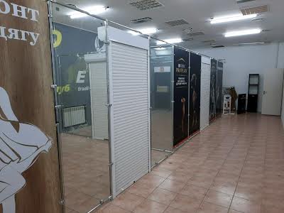 комерційна за адресою Святошинська вул., 40а