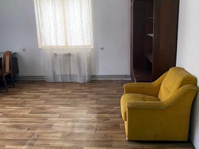 квартира за адресою Ольжича вул., 7а