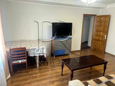 квартира за адресою Ентузіастів вул., 3