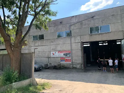 коммерческая по адресу Вокзальна, 20