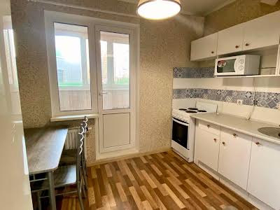 квартира за адресою Єлизавети Чавдар вул., 34