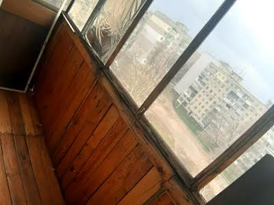 квартира за адресою Калинова вул., 65