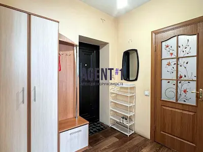 квартира за адресою Миру вул., 15
