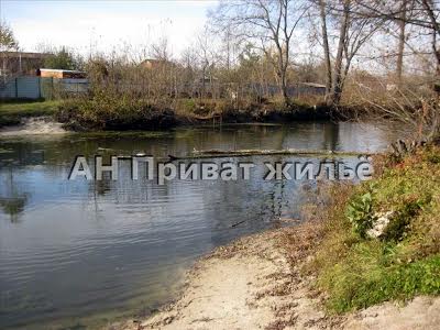 дом по адресу с. Терешки, Центральна