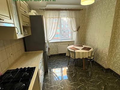 квартира по адресу Ивана Пулюя ул., 42