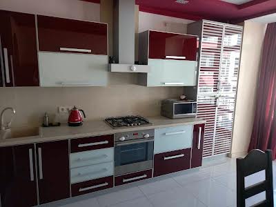 квартира за адресою Плугова вул., 8а