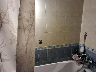 квартира за адресою Академіка Корольова вул., 63