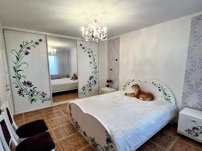 квартира по адресу Здолбуновская ул., 13