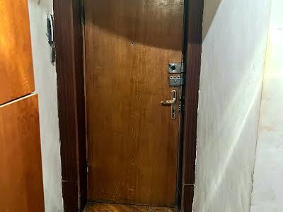 квартира за адресою Василя Симоненка вул., 2