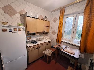 квартира за адресою Рональда Рейгана вул., 32