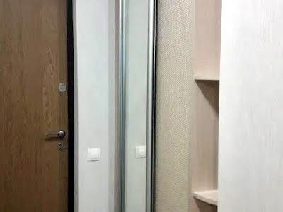 квартира за адресою Михайлівська вул., 8
