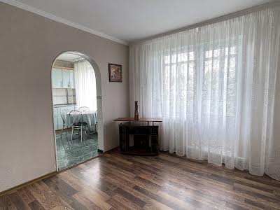 квартира за адресою Довженка, 16