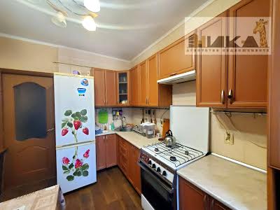 квартира за адресою Хортицьке шосе, 42