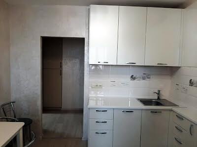 квартира за адресою Київ, Олени Пчілки вул., 4
