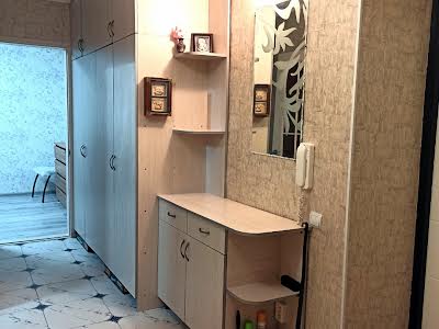 квартира за адресою Лісова вул., 20