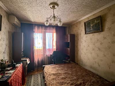 квартира за адресою Зої Гайдай вул., 2