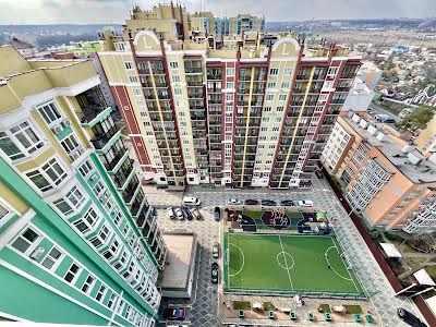 квартира за адресою Українська вул., 83б