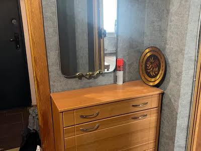 квартира за адресою Прирічна вул., 72