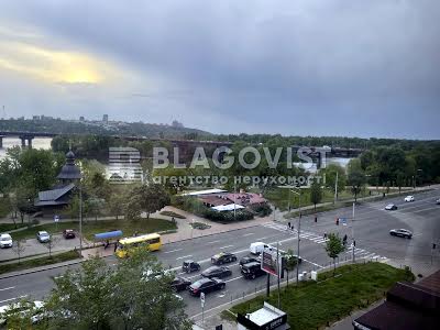квартира за адресою Дніпровська набережна вул., 3