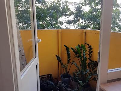 квартира за адресою Феодосійський пров., 14-А