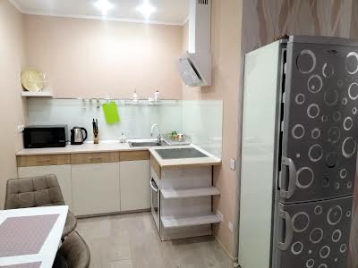 квартира за адресою Регенераторна вул., 4 к12