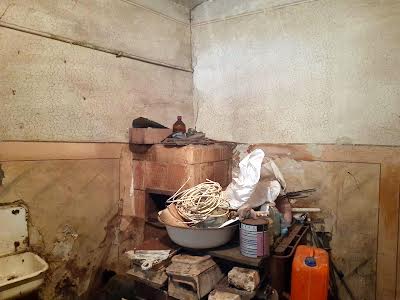 комерційна за адресою Володимира Кубійовича вул., 33