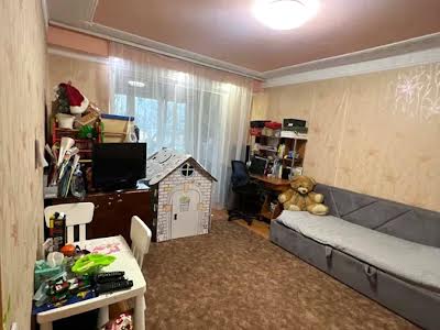 квартира за адресою Зубрівська вул., 36
