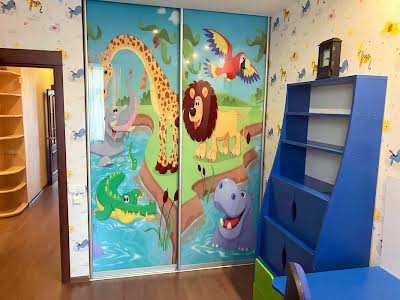 квартира за адресою Регенераторна вул., 4к2