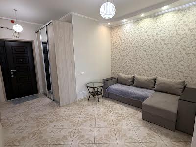квартира за адресою Перлинна вул., 3