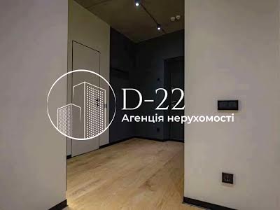 квартира за адресою Причальна вул., 12