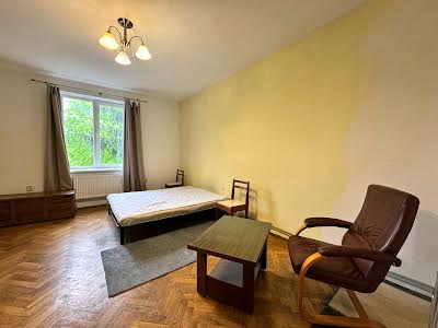 квартира за адресою Остапа Луцького вул., 20