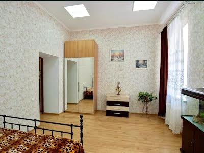 квартира по адресу Базарная ул., 35