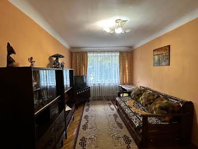квартира по адресу Украинской Победы ул. (Академіка Сахарова), 27