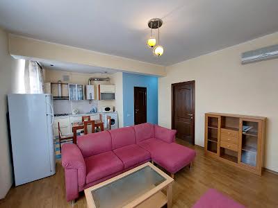 квартира за адресою Кривий Ріг, Пам'яті Героїв вул., 37