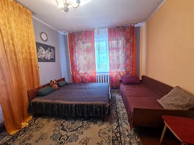 квартира по адресу Героев Днепра ул., 16а