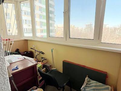 квартира за адресою Вʼячеслава Чорновола вул., 50а