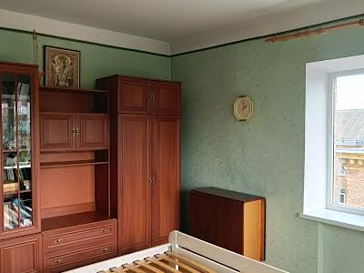 квартира за адресою Михайла Стельмаха вул., 6