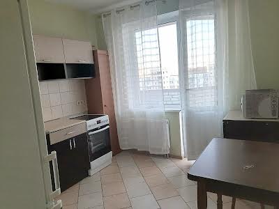 квартира по адресу Драгоманова ул., 6/1