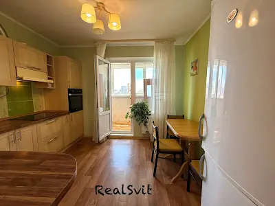 квартира за адресою Миколи Закревського вул., 95-Г